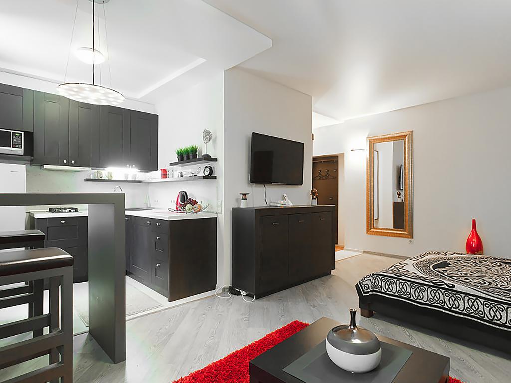 Swedish Studio At Myasnikova Apartment Minsk Ruang foto